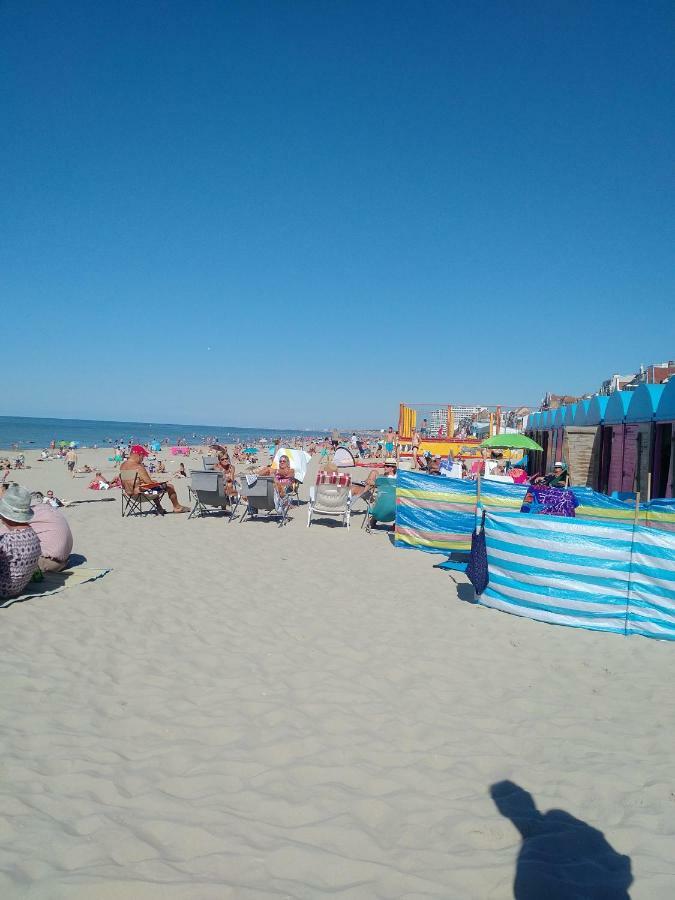 Meuble Saisonnier Plage Duinkerke Buitenkant foto